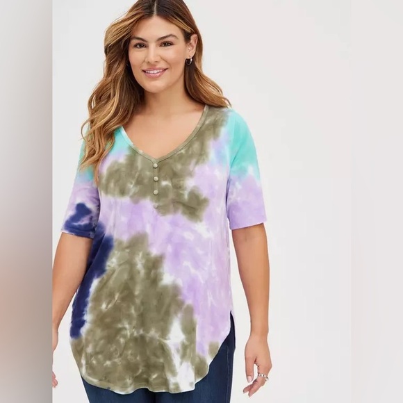 TORRID Super Soft Henley Tunic - Picture 2 of 7